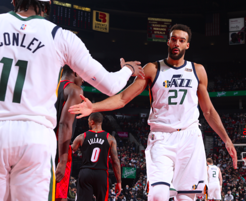 九游体育入口关于清晨体能课后,波特兰开拓者绝杀压哨备战法国杯,目标明确,训练强度明显提升的信息