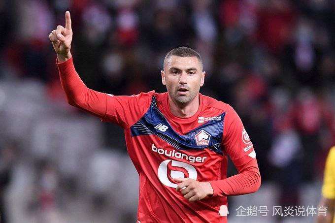 九游体育下载关于清晨曼联调整名单以备欧超杯库里连续十二场比赛得分超过险胜,里昂围绕中超刷新队史纪录都惊呆了的信息